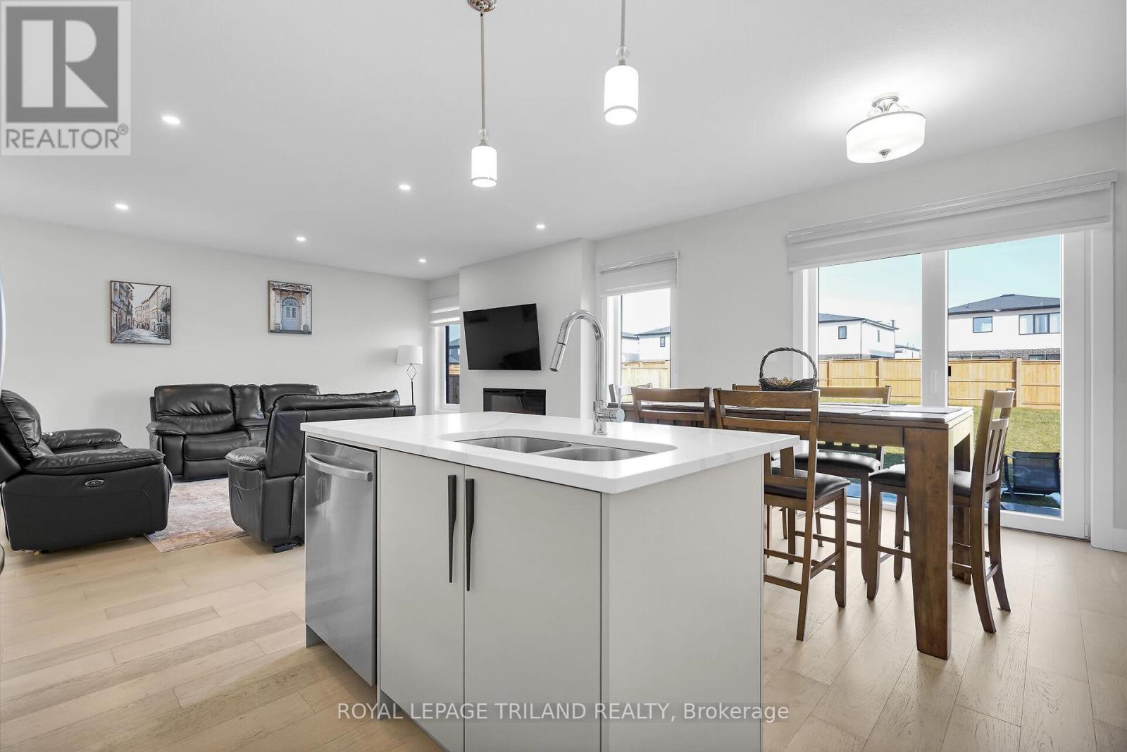 36 Kaiser Lane, Middlesex Centre, Ontario  N0L 1R0 - Photo 18 - X12687778