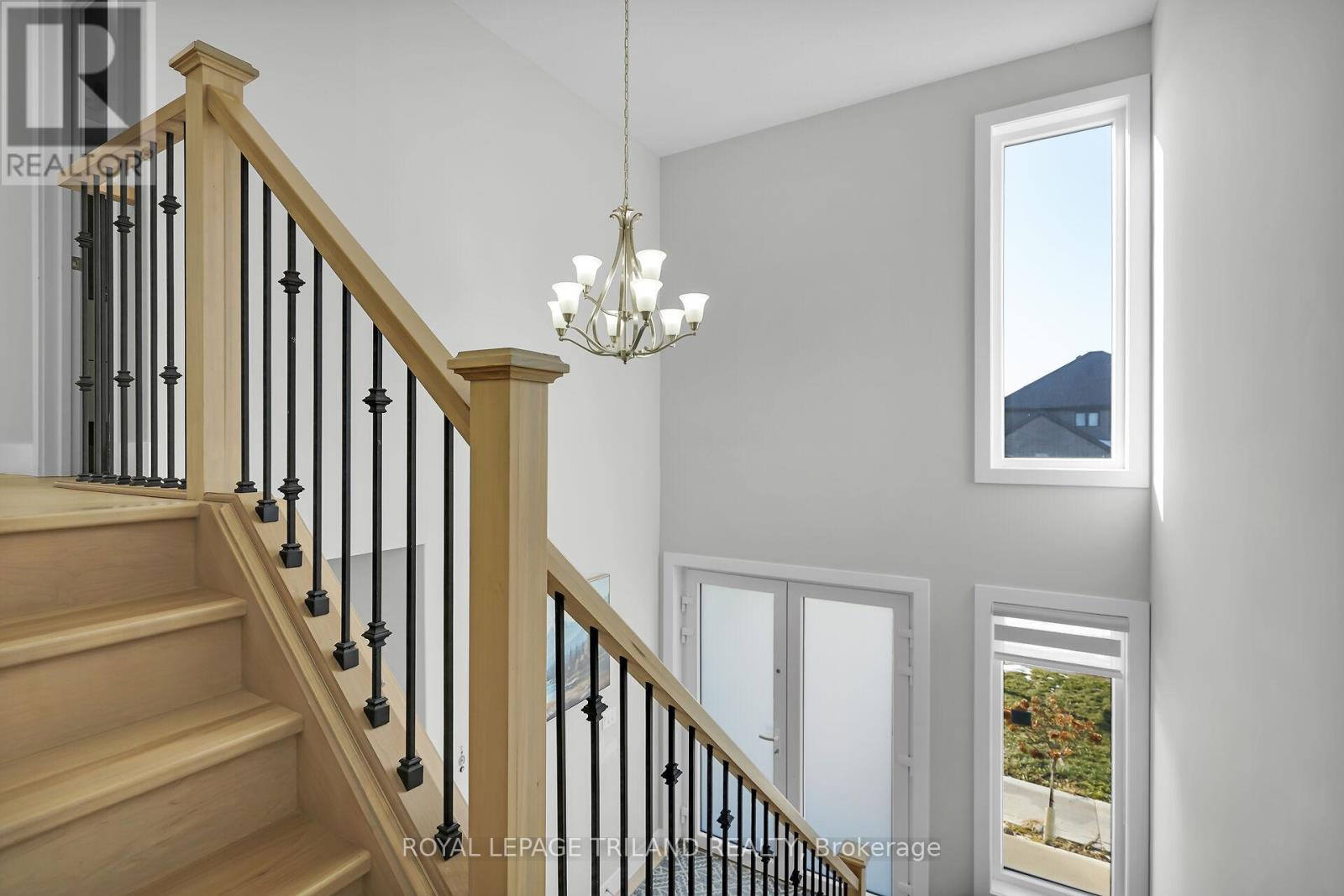 36 Kaiser Lane, Middlesex Centre, Ontario  N0L 1R0 - Photo 24 - X12687778