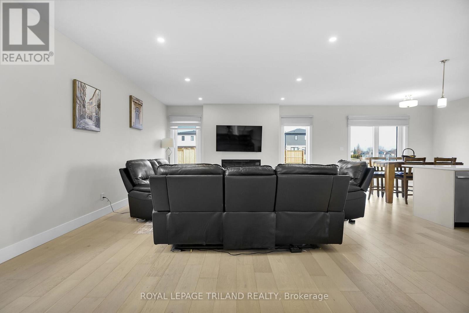 36 Kaiser Lane, Middlesex Centre, Ontario  N0L 1R0 - Photo 8 - X12687778