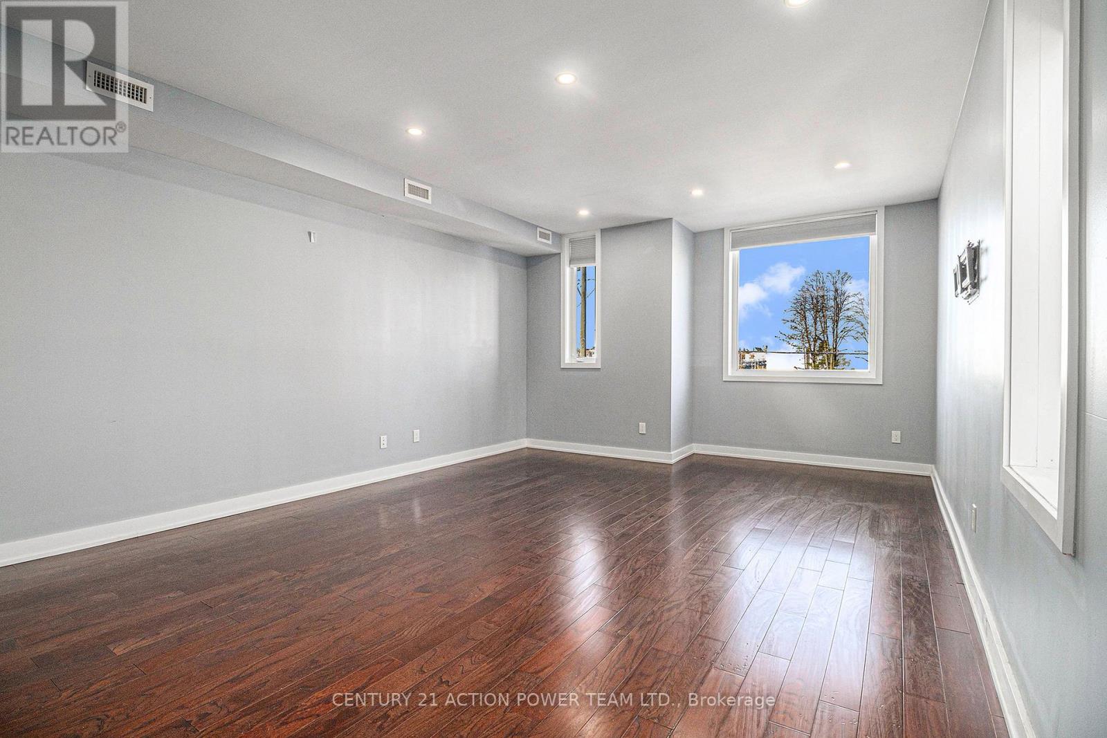 B - 453 Booth Street, Ottawa, Ontario K1R 7K9 - Photo 14 - X12687722