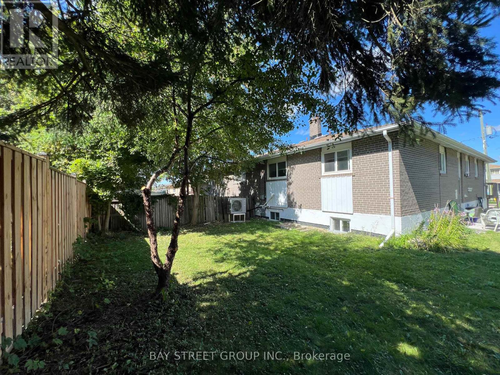 728 Sunnypoint Drive, Newmarket, Ontario  L3Y 2Z8 - Photo 40 - N12687598