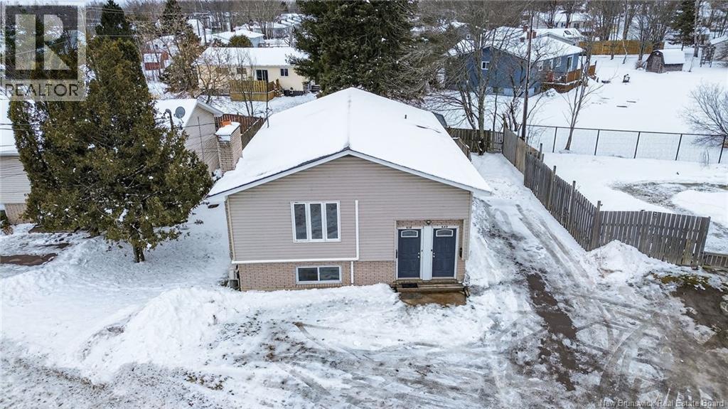 638-640 Elmwood Dr., Moncton, New Brunswick  E1A 2X5 - Photo 1 - NB131983