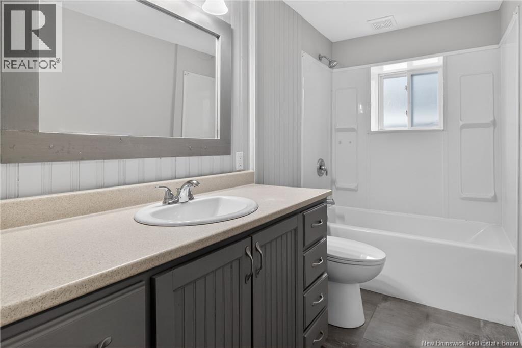 638-640 Elmwood Dr., Moncton, New Brunswick  E1A 2X5 - Photo 12 - NB131983