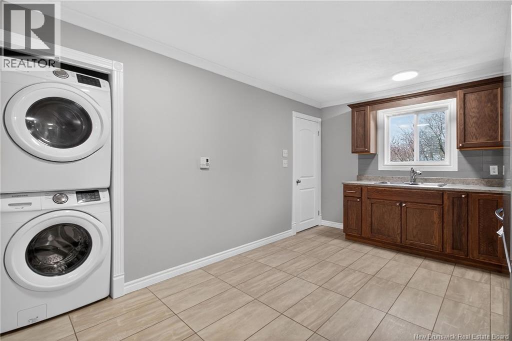 638-640 Elmwood Dr., Moncton, New Brunswick  E1A 2X5 - Photo 17 - NB131983