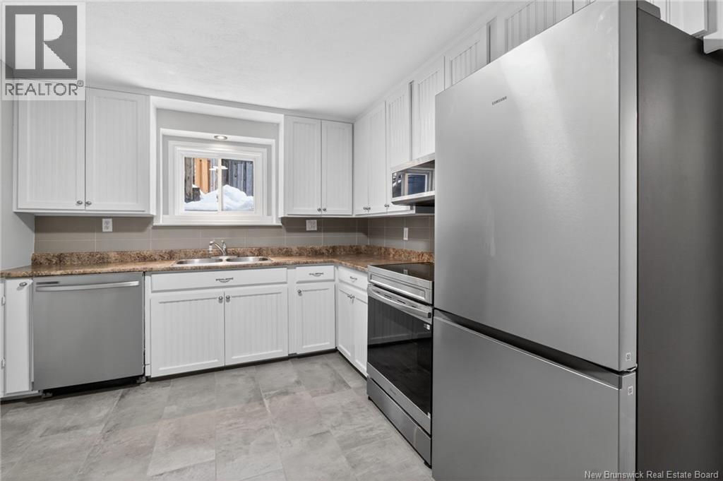 638-640 Elmwood Dr., Moncton, New Brunswick  E1A 2X5 - Photo 37 - NB131983