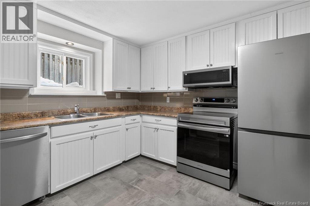 638-640 Elmwood Dr., Moncton, New Brunswick  E1A 2X5 - Photo 38 - NB131983