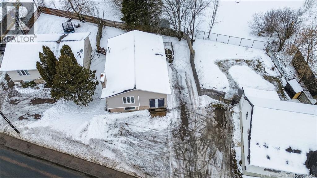 638-640 Elmwood Dr., Moncton, New Brunswick  E1A 2X5 - Photo 4 - NB131983