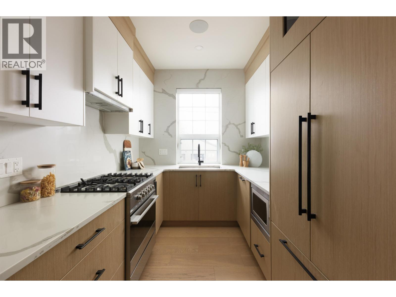 4262 Watson Street, Vancouver, British Columbia  V5V 3S1 - Photo 14 - R3078180