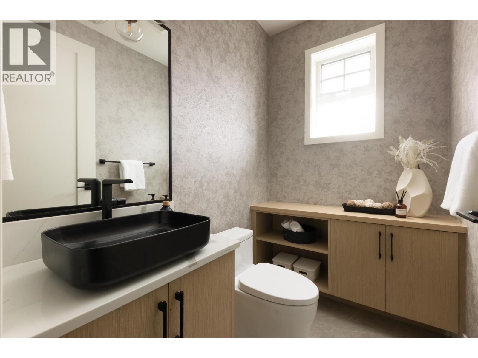 4262 Watson Street, Vancouver, British Columbia  V5V 3S1 - Photo 17 - R3078180