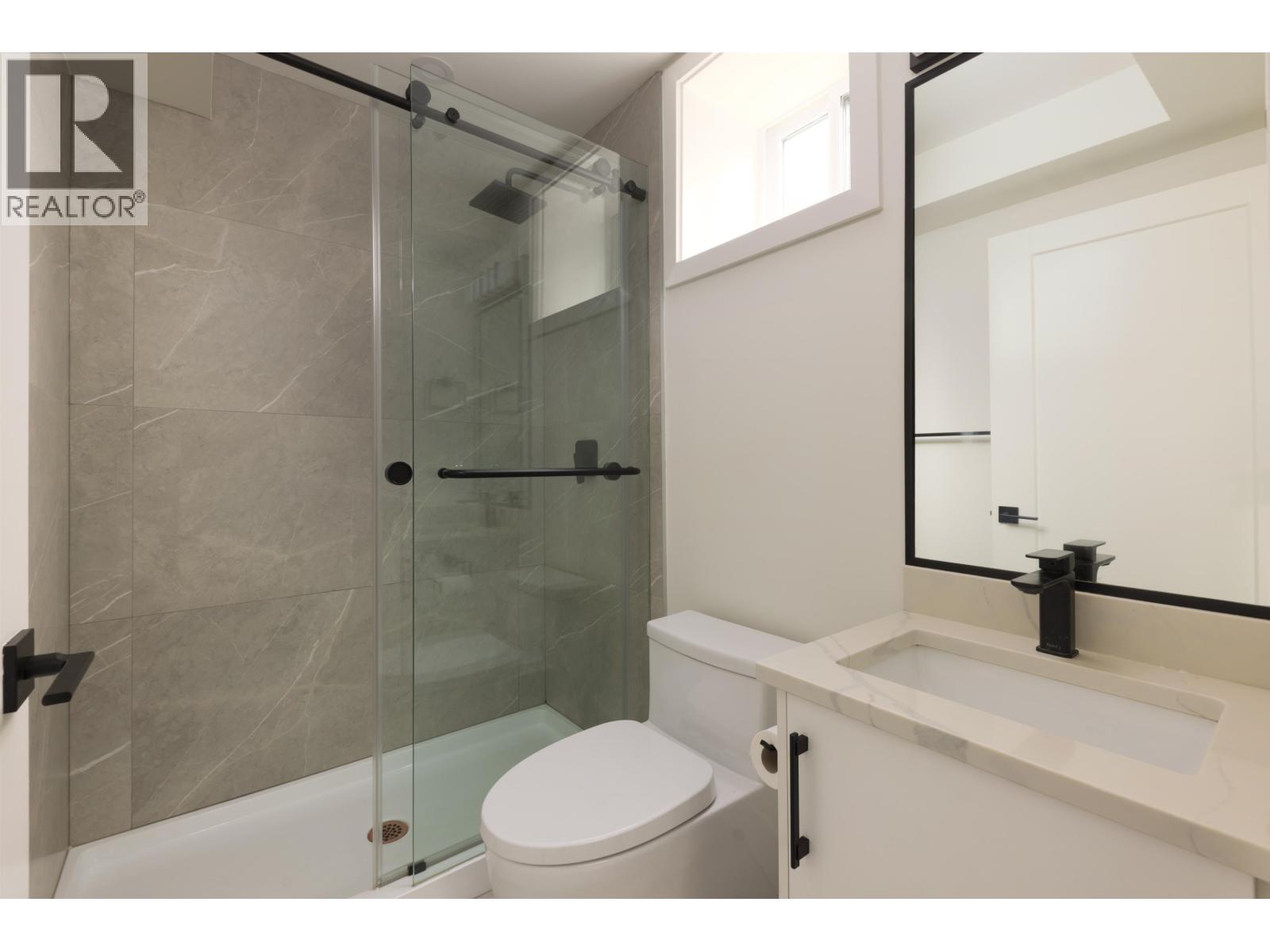 4262 Watson Street, Vancouver, British Columbia  V5V 3S1 - Photo 35 - R3078180