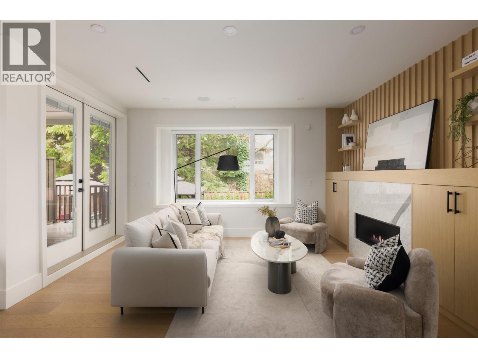 4262 Watson Street, Vancouver, British Columbia  V5V 3S1 - Photo 5 - R3078180