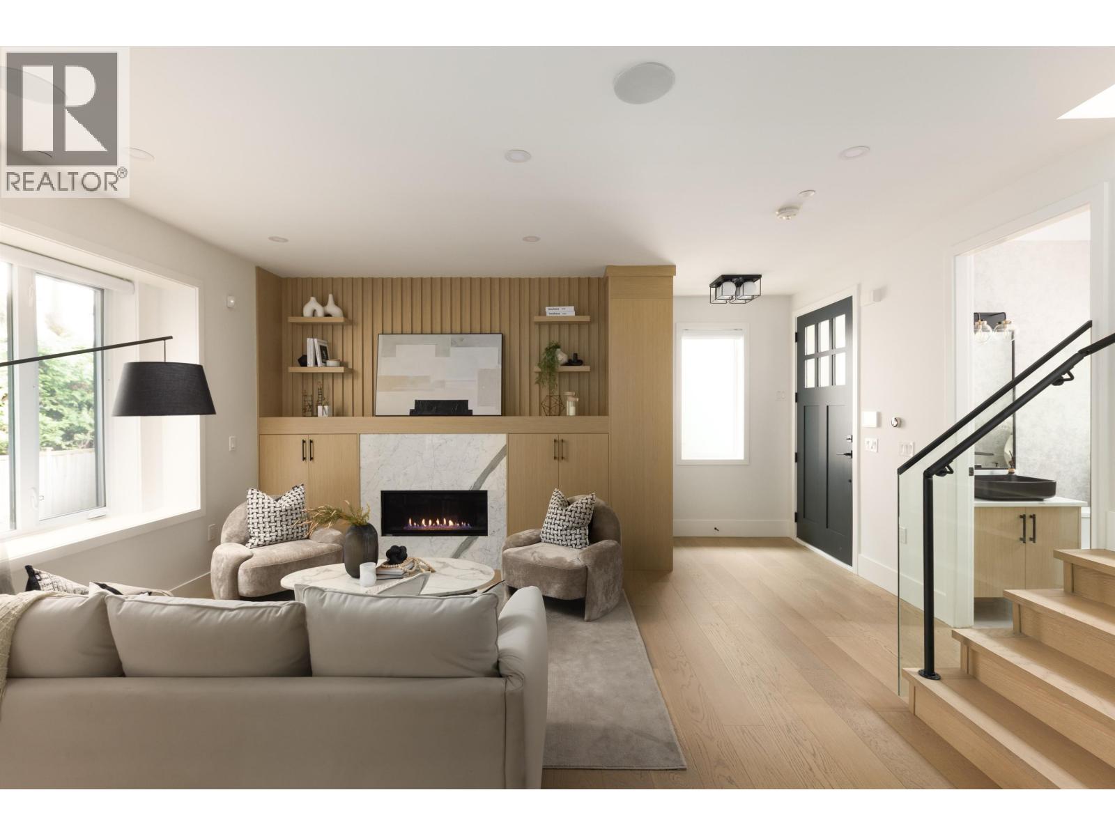 4262 Watson Street, Vancouver, British Columbia  V5V 3S1 - Photo 7 - R3078180