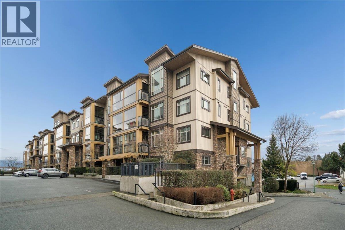 208 12655 190a Street, Pitt Meadows, British Columbia  V3Y 0E9 - Photo 1 - R3078220