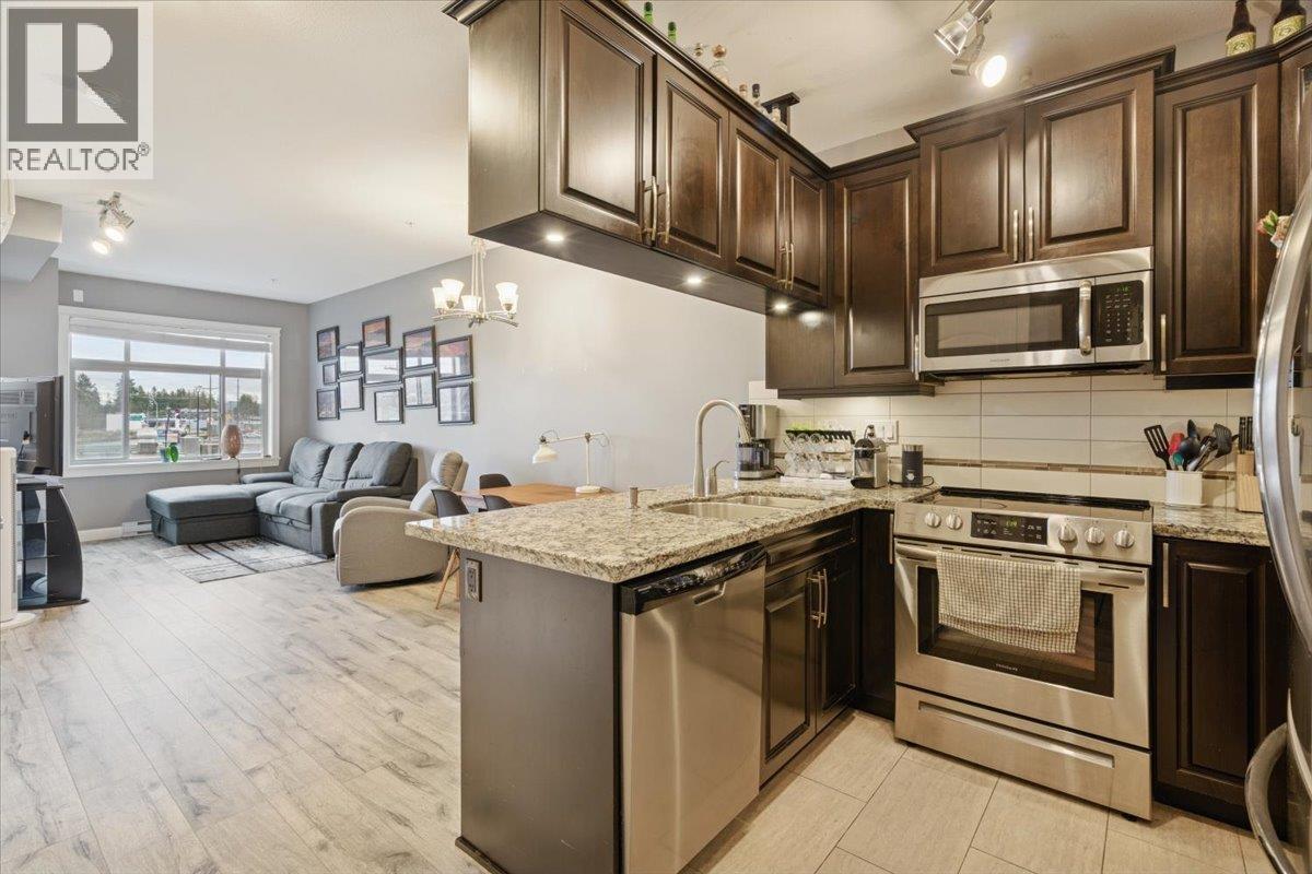 208 12655 190a Street, Pitt Meadows, British Columbia  V3Y 0E9 - Photo 4 - R3078220