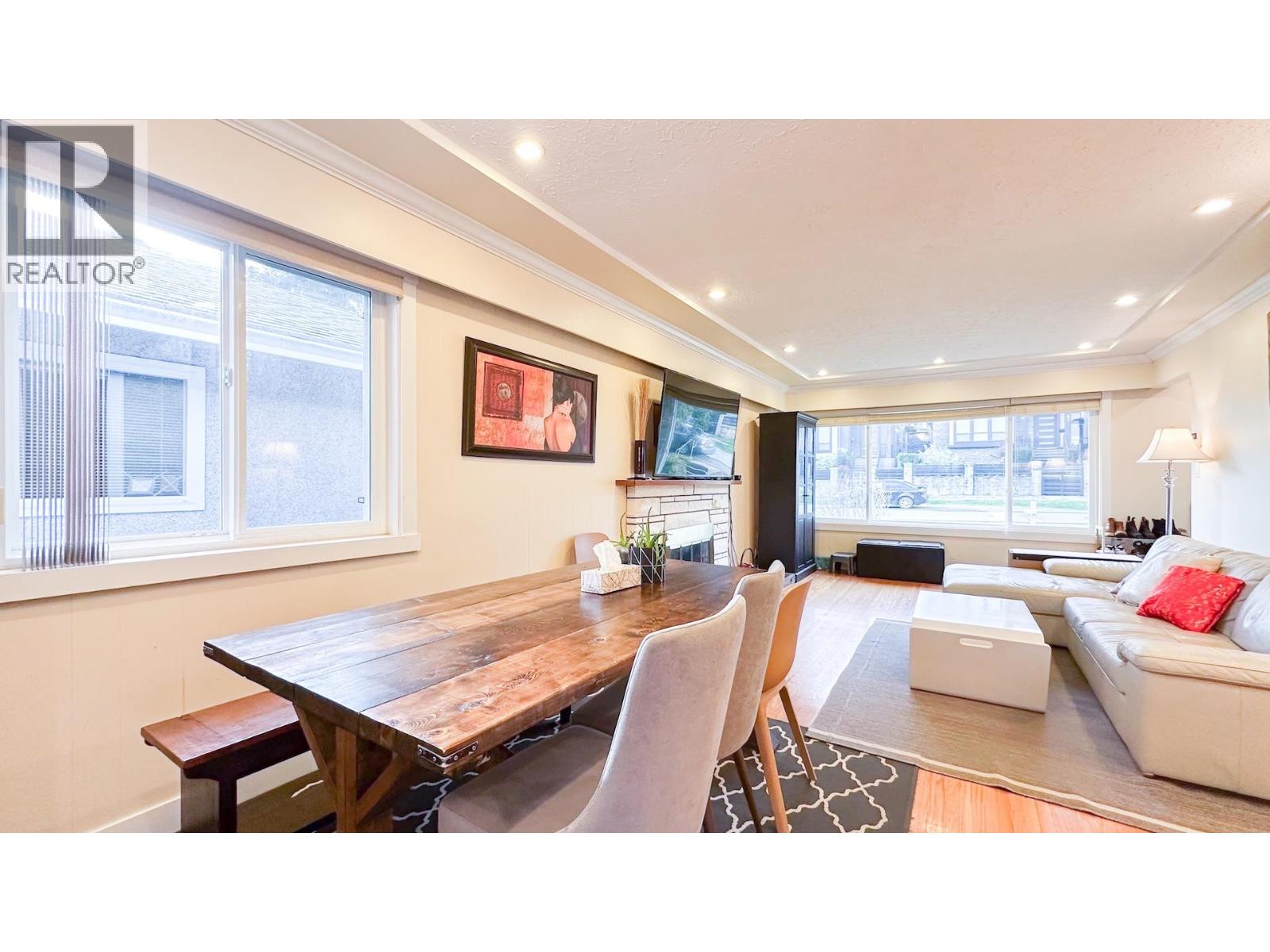 56 WARWICK AVENUE, burnaby, British Columbia