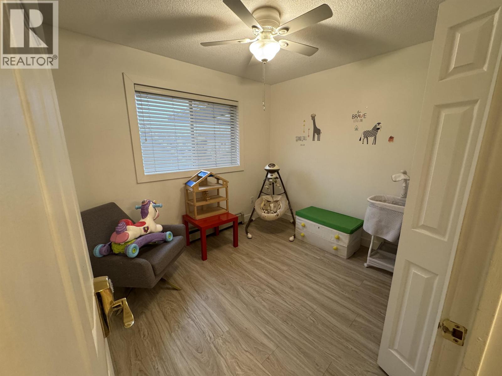 307 Boyne Street, New Westminster, British Columbia  V3M 5J9 - Photo 12 - R3078246