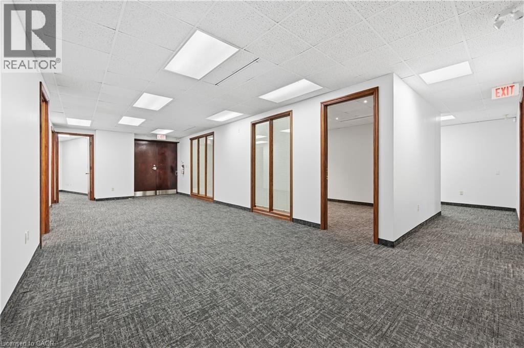 3430 South Service Road Unit# 101, Burlington, Ontario  L7N 3T9 - Photo 3 - 40796036