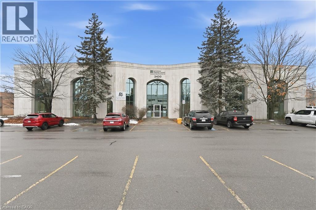 3430 SOUTH SERVICE Road Unit# 203, Burlington, Ontario