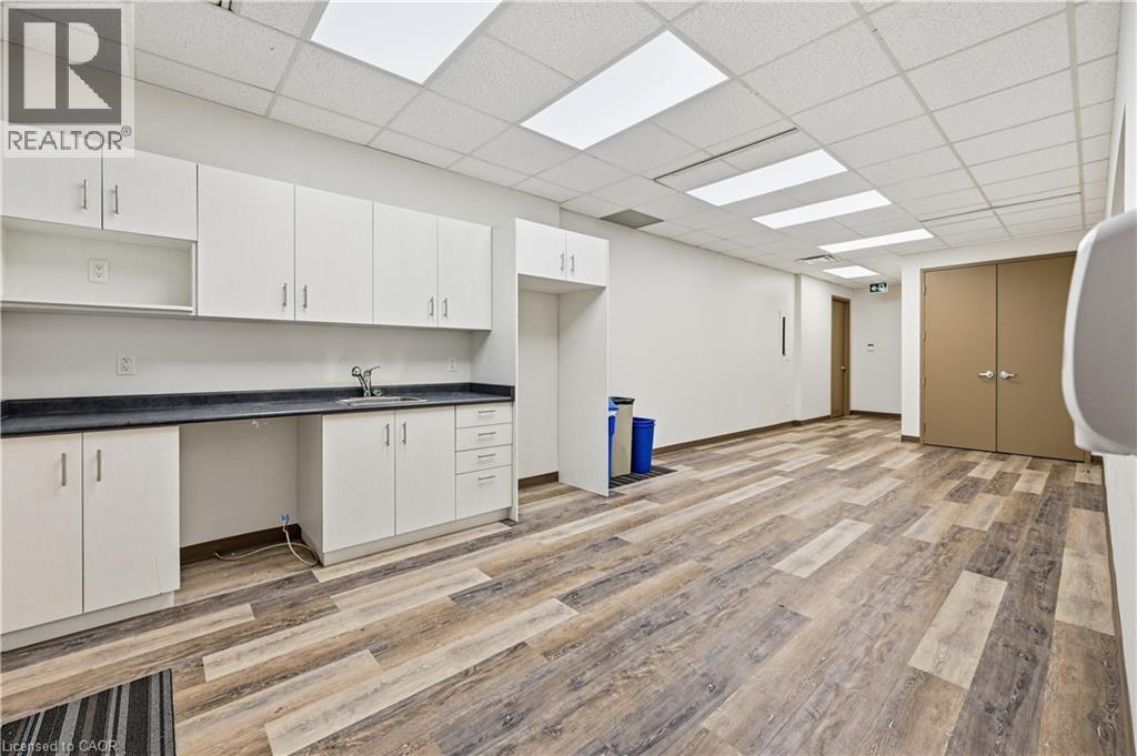 3430 South Service Road Unit# 203, Burlington, Ontario  L7N 3T9 - Photo 12 - 40797134