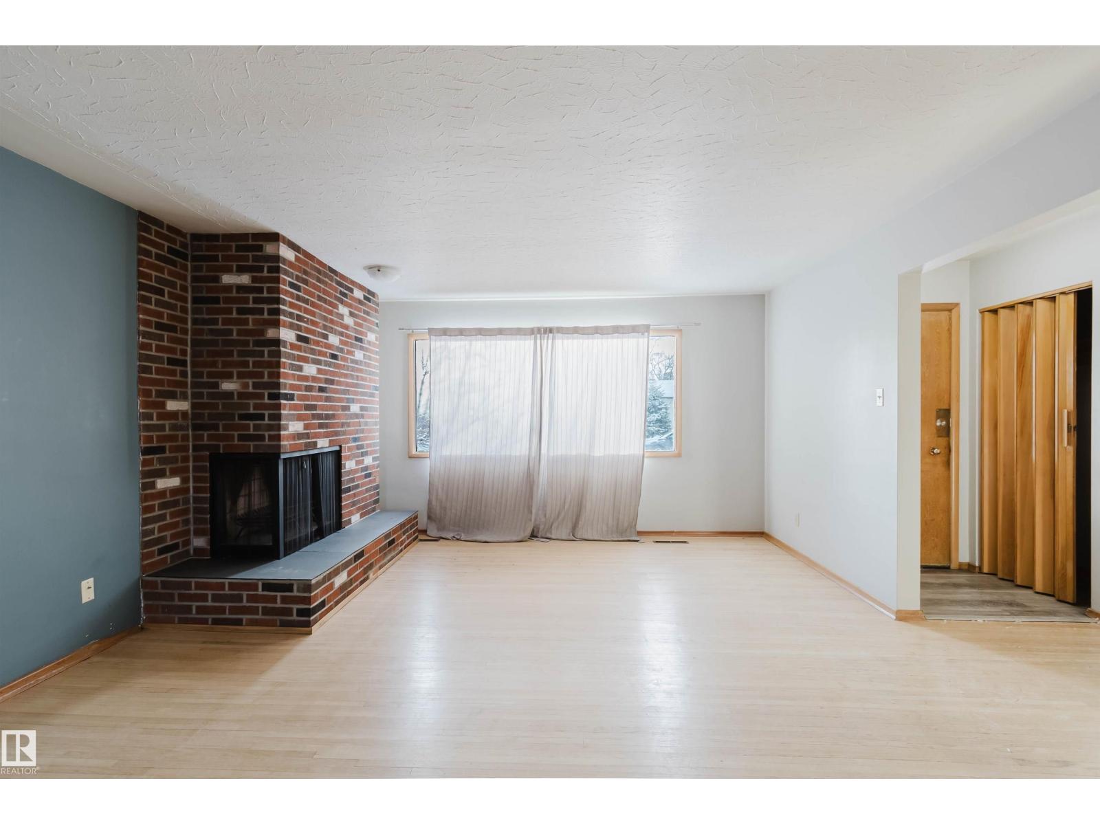 16026 94a Av Nw, Edmonton, Alberta  T5R 5M1 - Photo 12 - E4469776