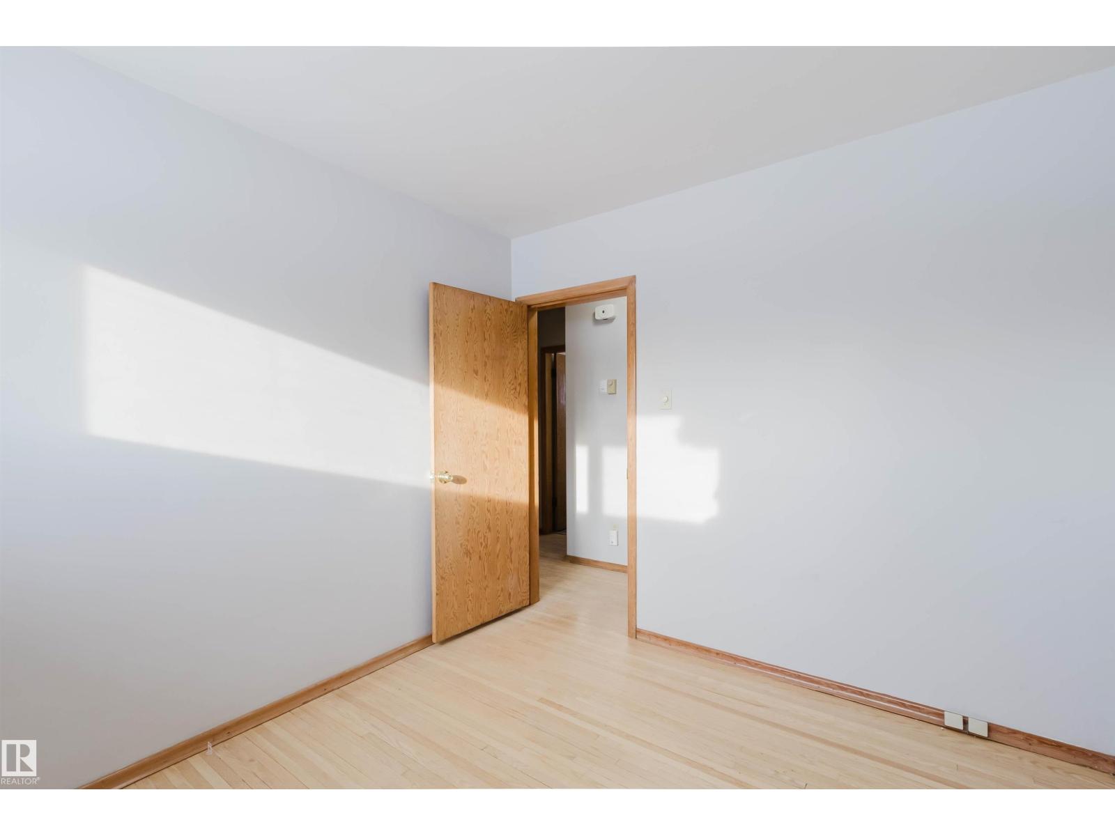 16026 94a Av Nw, Edmonton, Alberta  T5R 5M1 - Photo 21 - E4469776