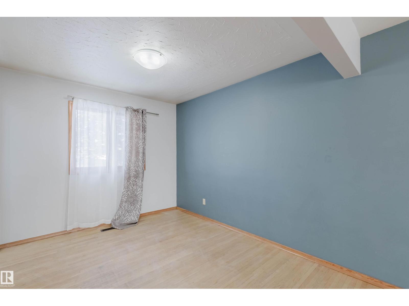 16026 94a Av Nw, Edmonton, Alberta  T5R 5M1 - Photo 8 - E4469776