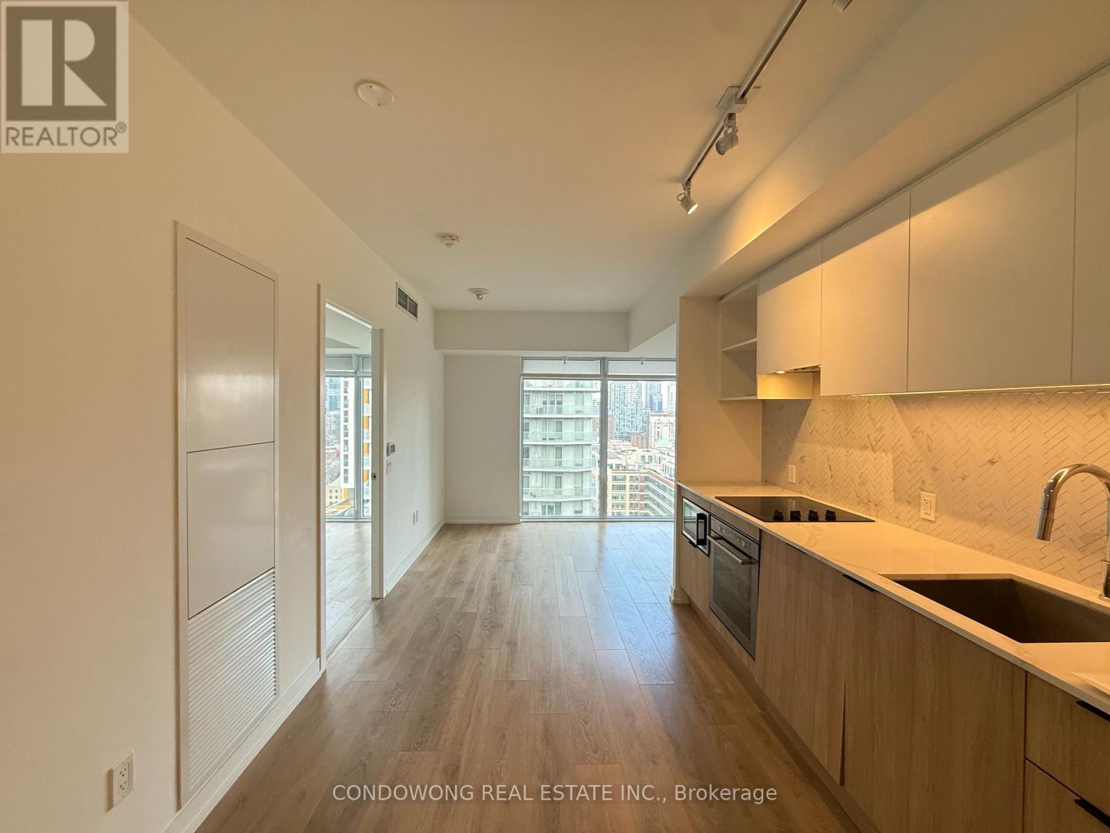 2816 - 82 Dalhousie Street, Toronto, Ontario  M5B 0C5 - Photo 4 - C12687846