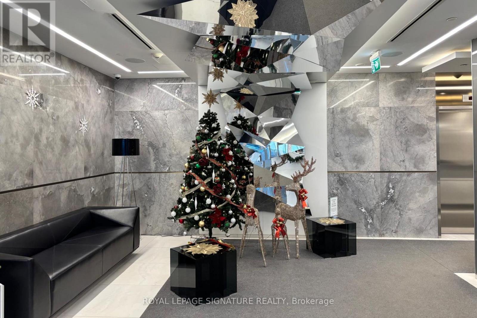 201 - 50 Mccaul Street, Toronto, Ontario  M5T 1V9 - Photo 3 - C12687866