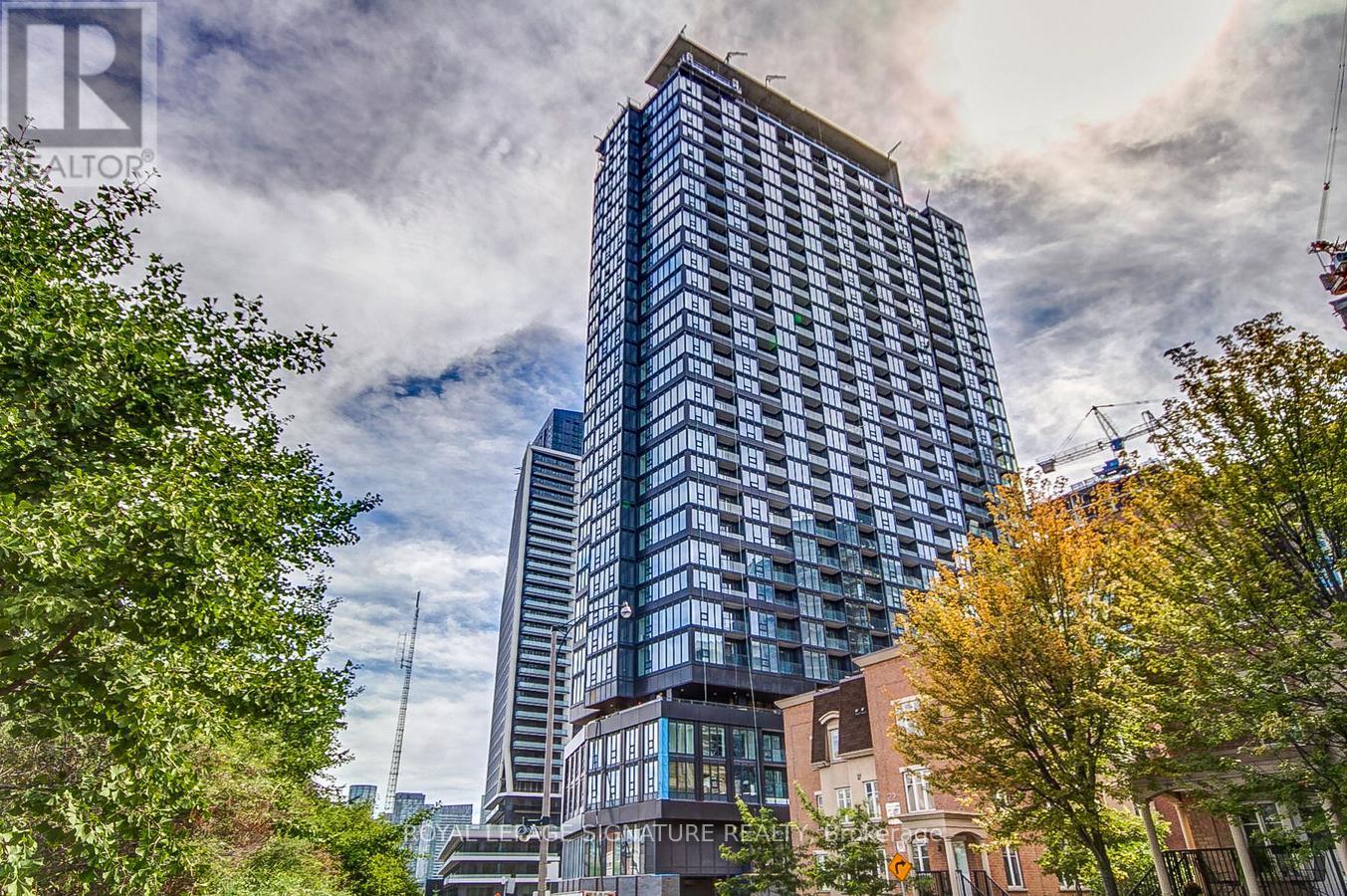 1617 - 19 WESTERN BATTERY ROAD, Toronto, Ontario