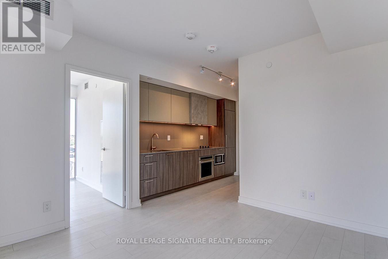 1617 - 19 Western Battery Road, Toronto, Ontario  M6K 3S4 - Photo 8 - C12687880