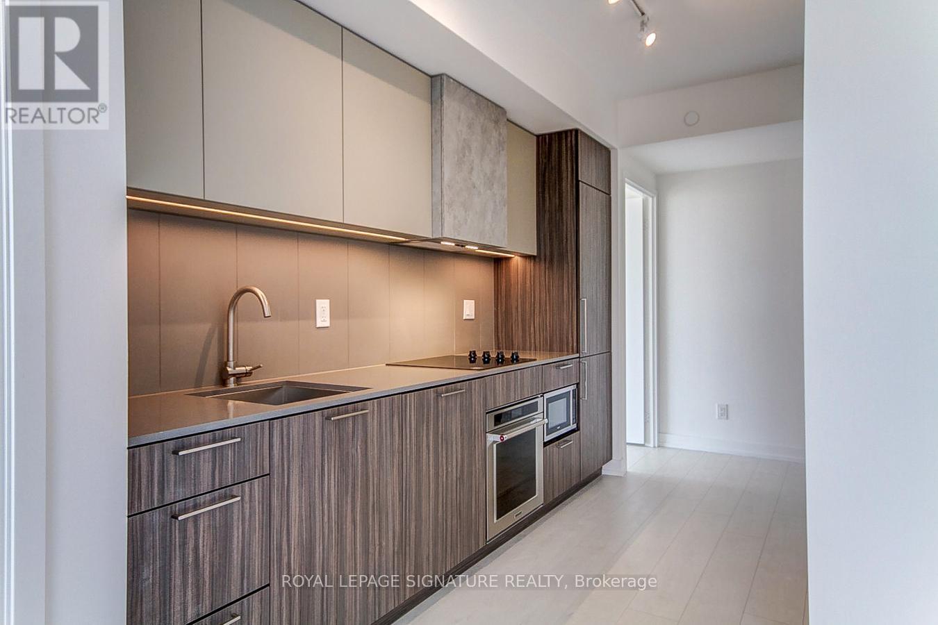 1617 - 19 Western Battery Road, Toronto, Ontario  M6K 3S4 - Photo 9 - C12687880