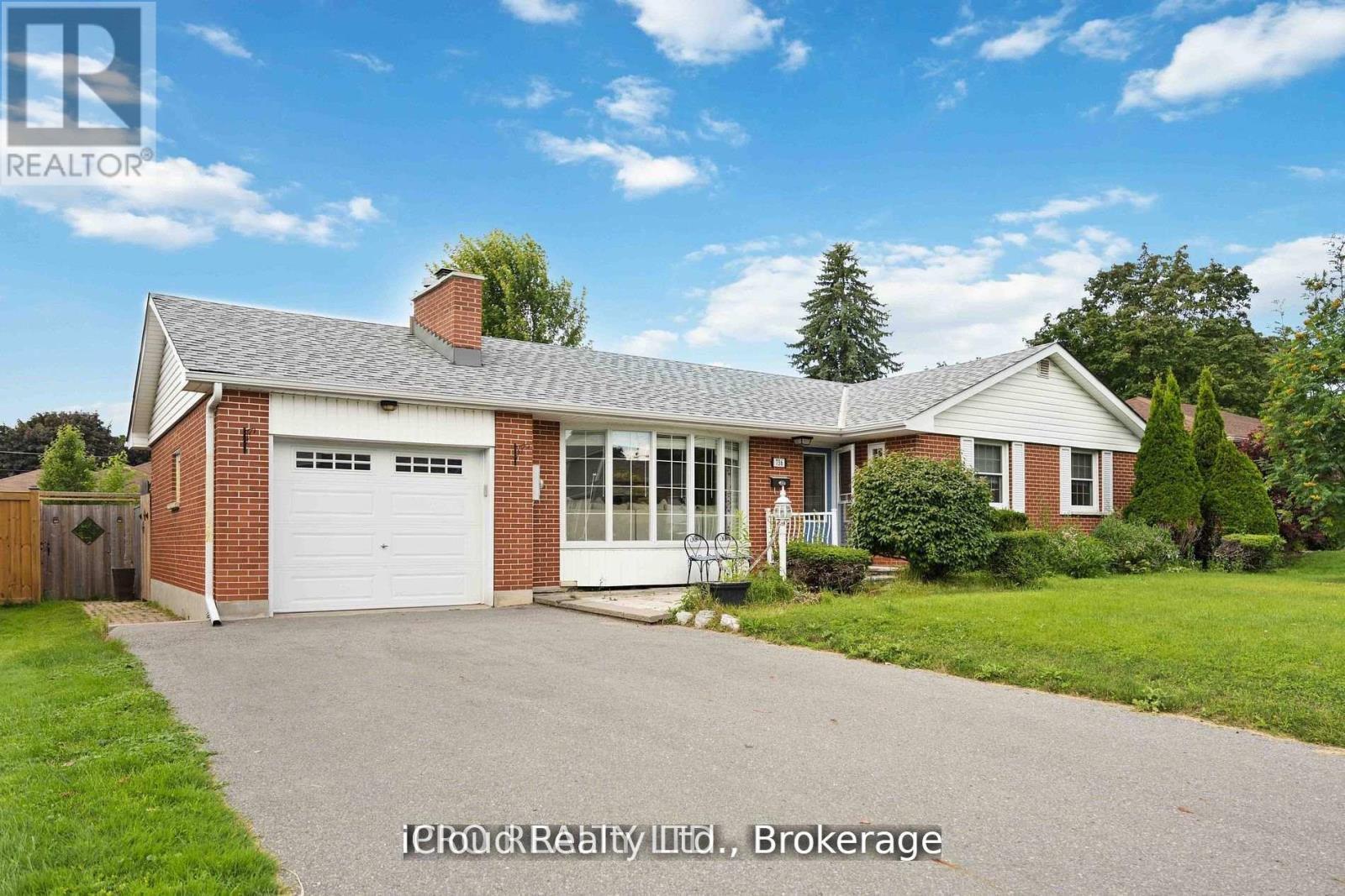 736 Westdale Street, Oshawa, Ontario  L1J 5B7 - Photo 3 - E12687732