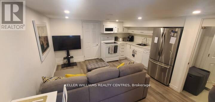 Lower - 17 Oak Park Avenue, Toronto, Ontario  M4C 4L6 - Photo 7 - E12687800