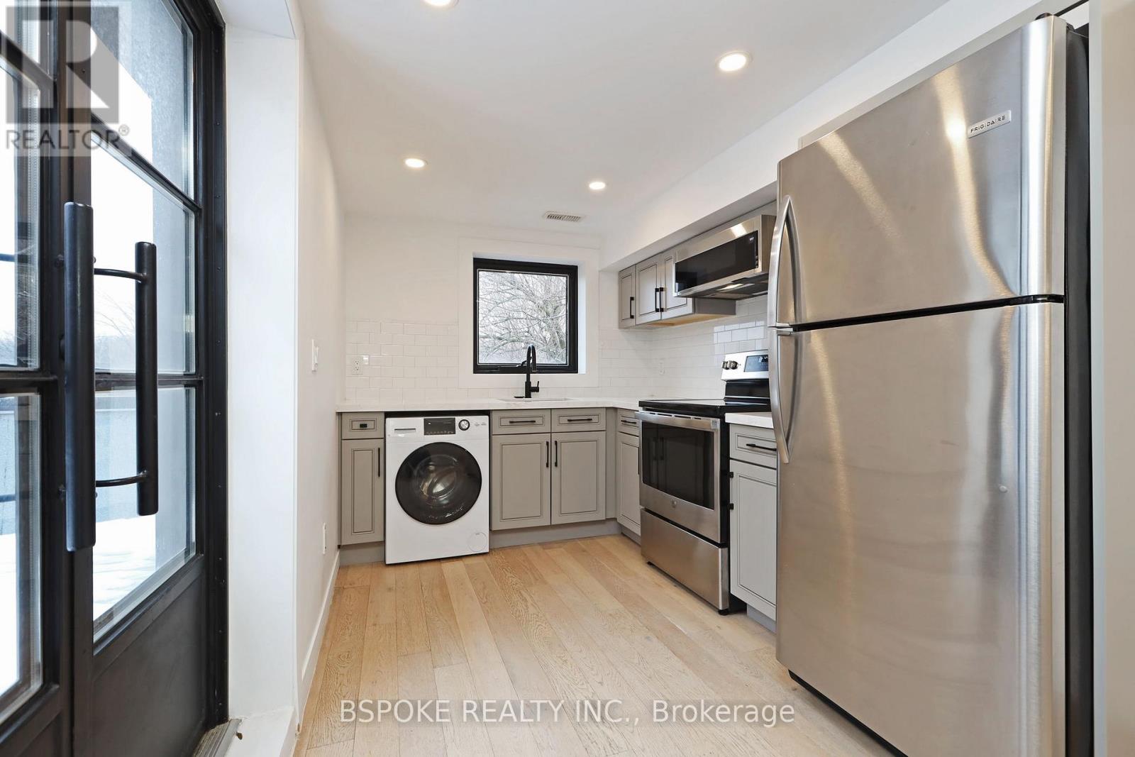 1 - 462 Kingston Road, Toronto, Ontario  M4L 1V3 - Photo 10 - E12687828