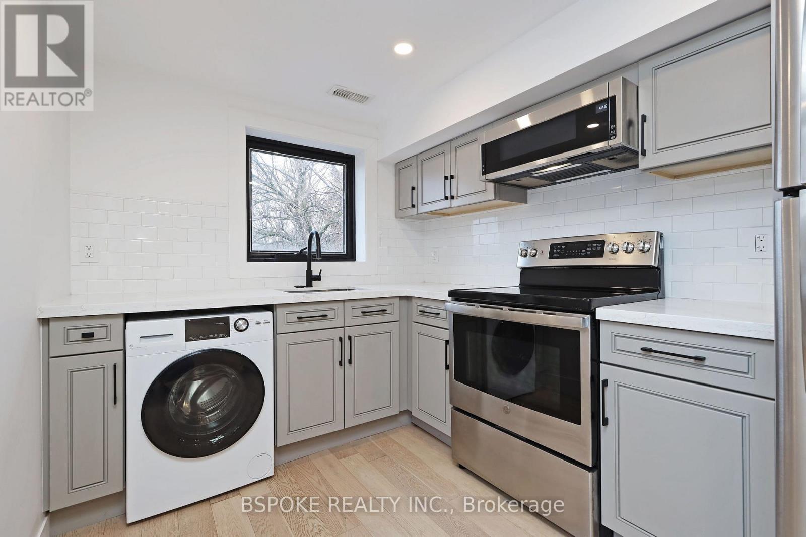 1 - 462 Kingston Road, Toronto, Ontario  M4L 1V3 - Photo 11 - E12687828