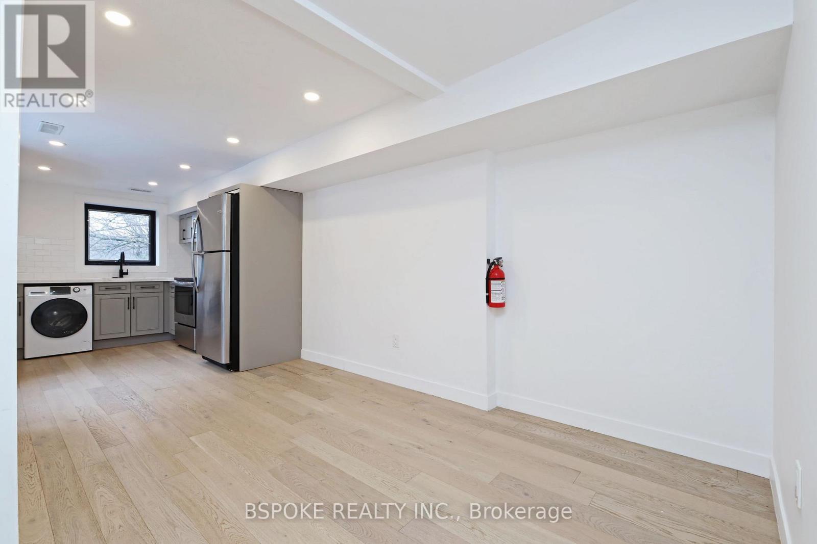 1 - 462 Kingston Road, Toronto, Ontario  M4L 1V3 - Photo 13 - E12687828