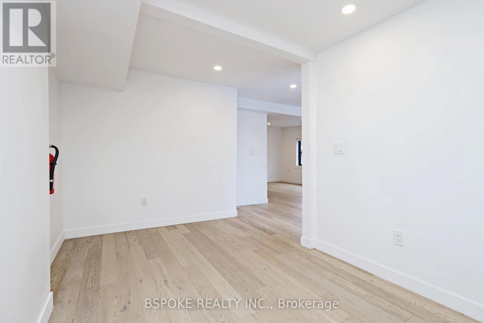 1 - 462 Kingston Road, Toronto, Ontario  M4L 1V3 - Photo 15 - E12687828