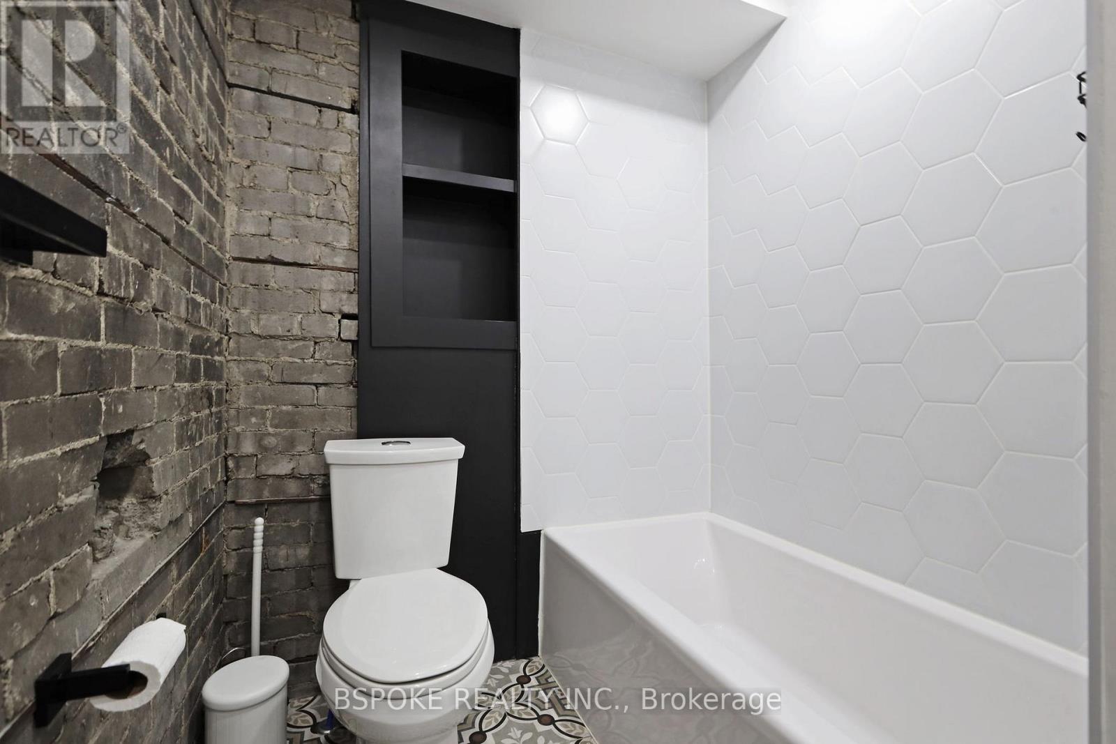 1 - 462 Kingston Road, Toronto, Ontario  M4L 1V3 - Photo 21 - E12687828