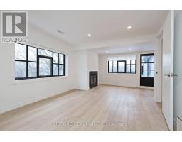 1 - 462 KINGSTON ROAD, Toronto, Ontario