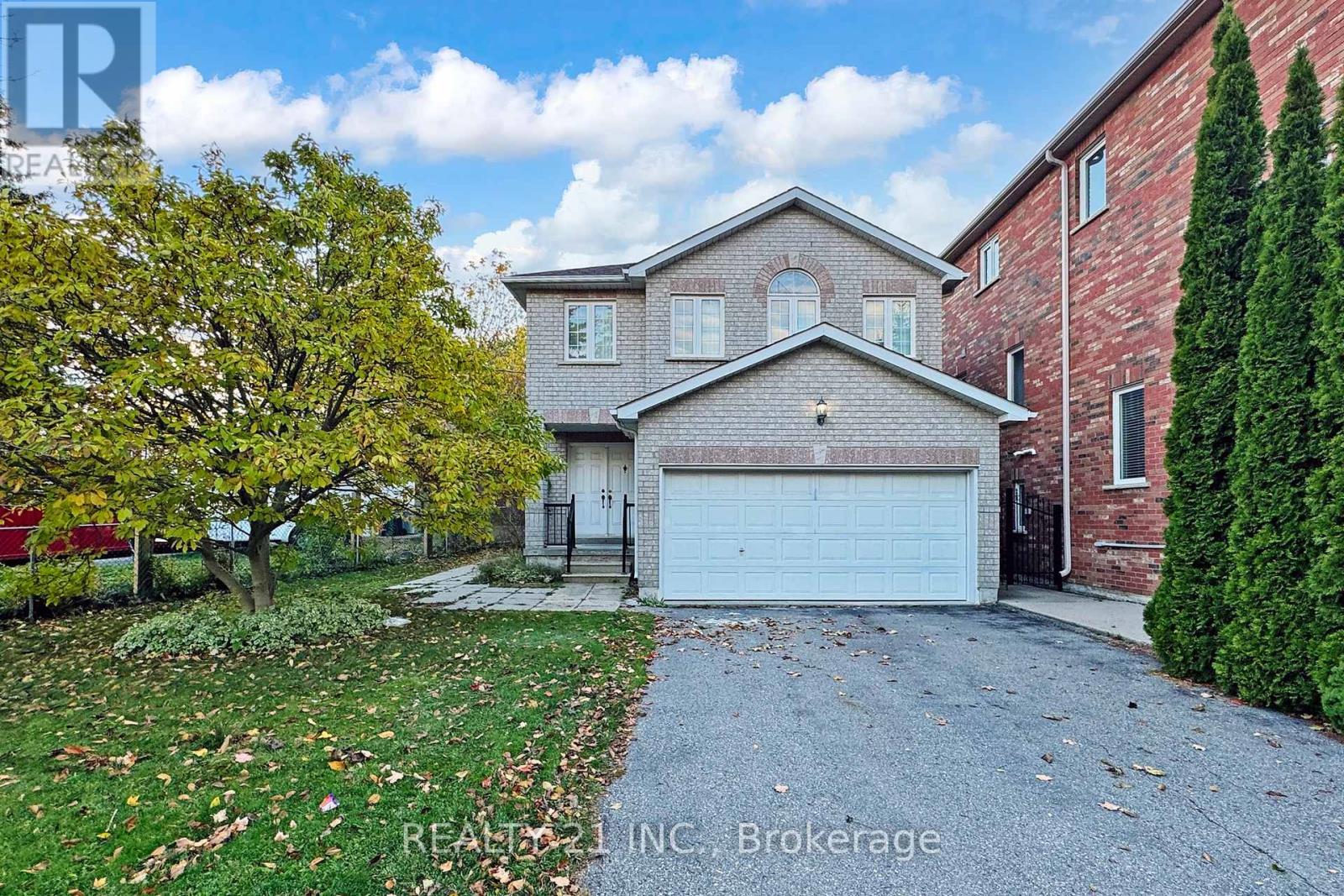 74 Brinloor Boulevard, Toronto, Ontario  M1M 1L5 - Photo 1 - E12687854