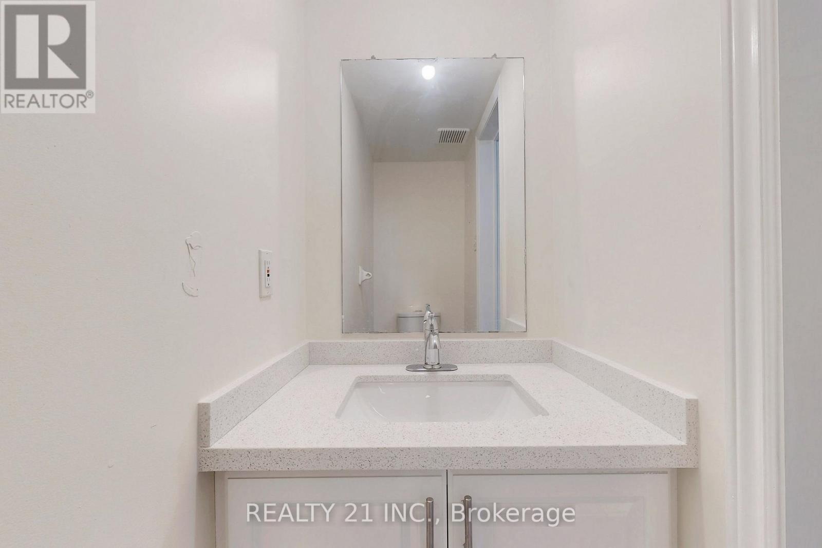 74 Brinloor Boulevard, Toronto, Ontario  M1M 1L5 - Photo 22 - E12687854