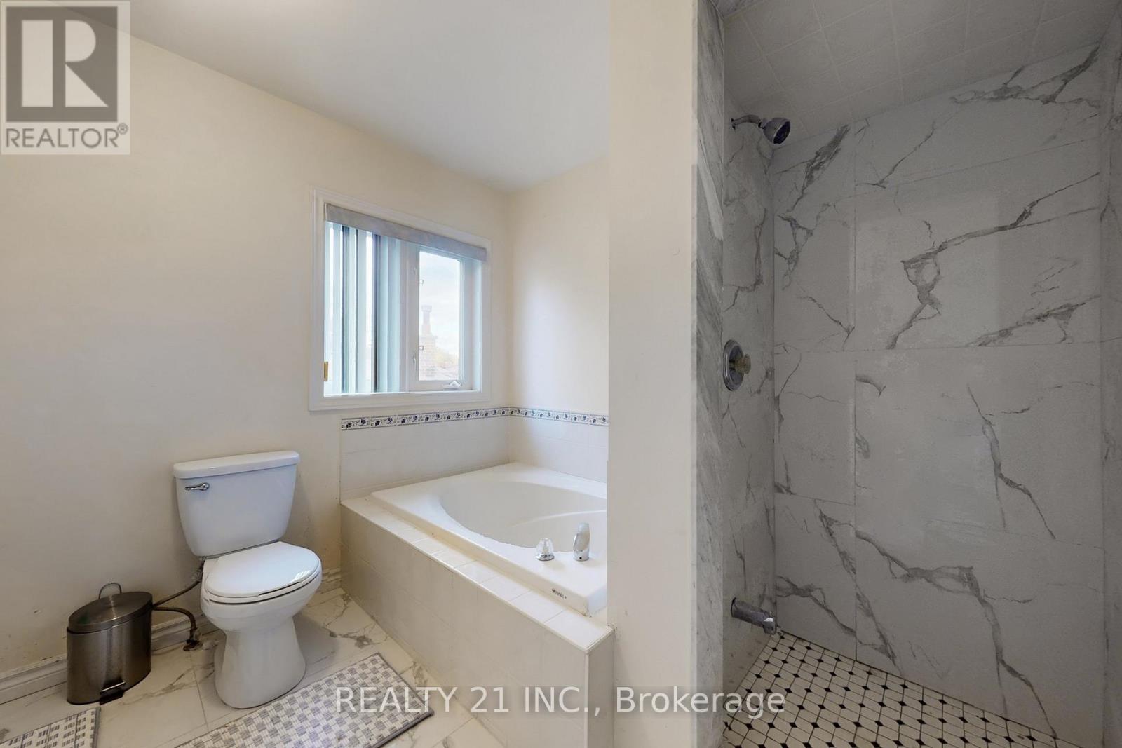 74 Brinloor Boulevard, Toronto, Ontario  M1M 1L5 - Photo 31 - E12687854