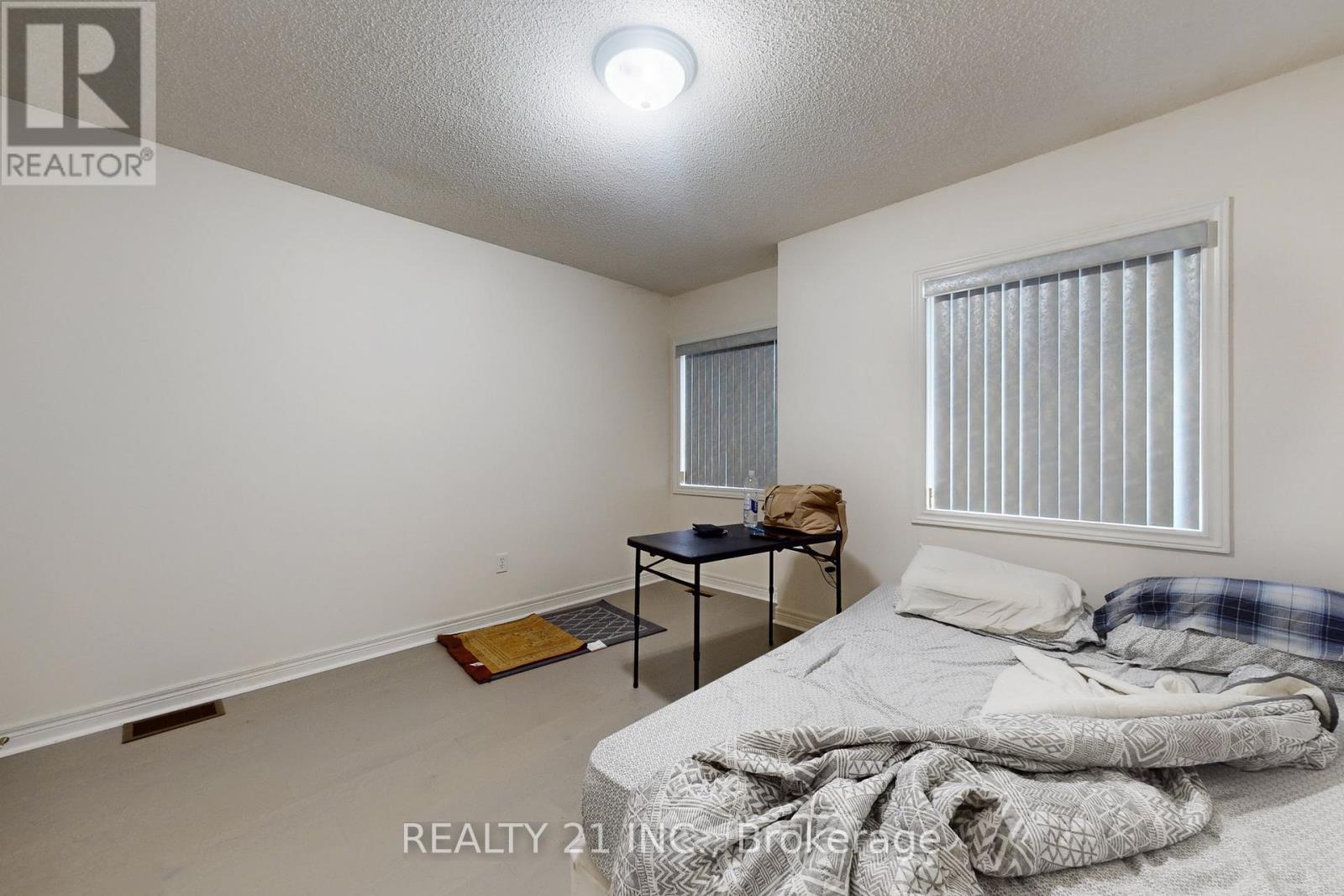 74 Brinloor Boulevard, Toronto, Ontario  M1M 1L5 - Photo 37 - E12687854