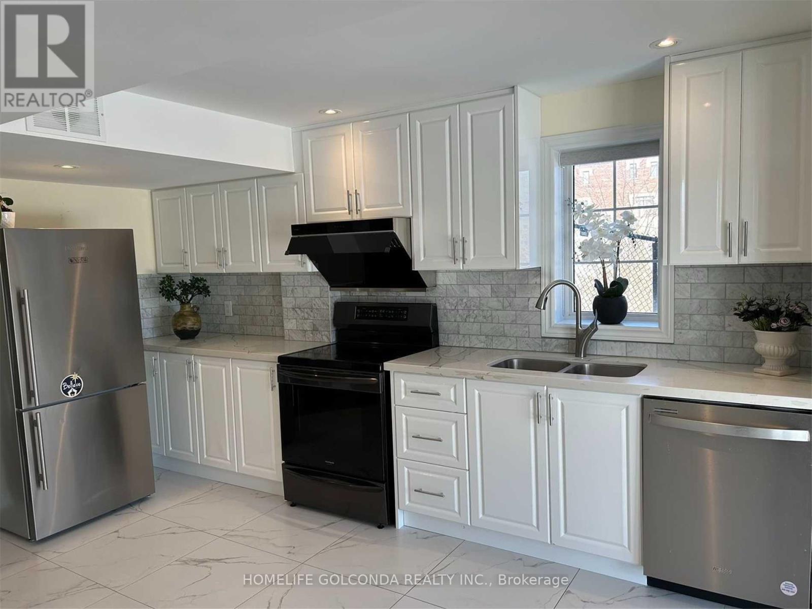 Basement - 49 Roy Harper Avenue, Aurora, Ontario  L4G 0V4 - Photo 2 - N12687760