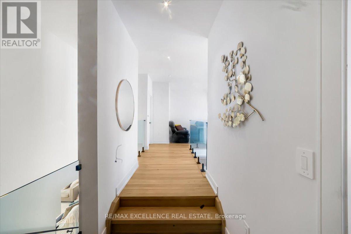 3717 Quayside Drive, Severn (West Shore), Ontario  L3V 8M9 - Photo 17 - S12687888