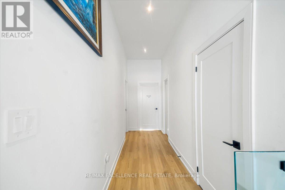 3717 Quayside Drive, Severn (West Shore), Ontario  L3V 8M9 - Photo 18 - S12687888