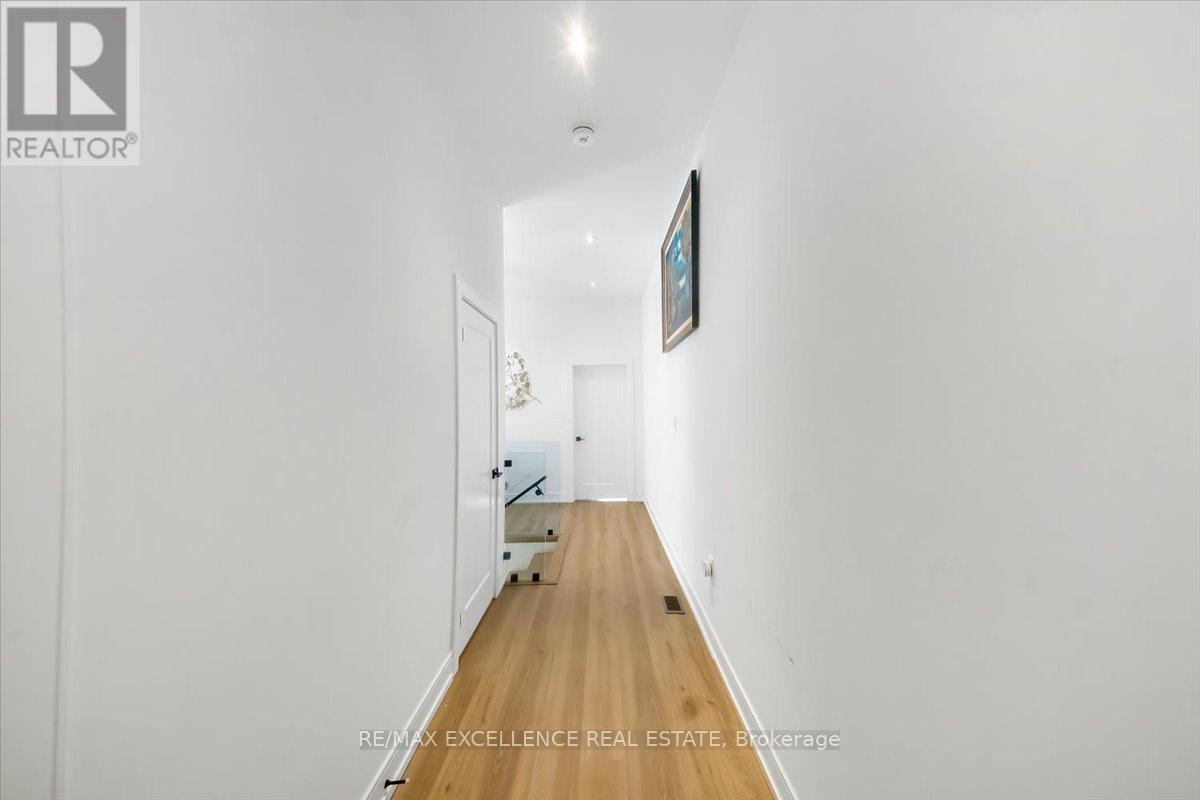 3717 Quayside Drive, Severn (West Shore), Ontario  L3V 8M9 - Photo 20 - S12687888