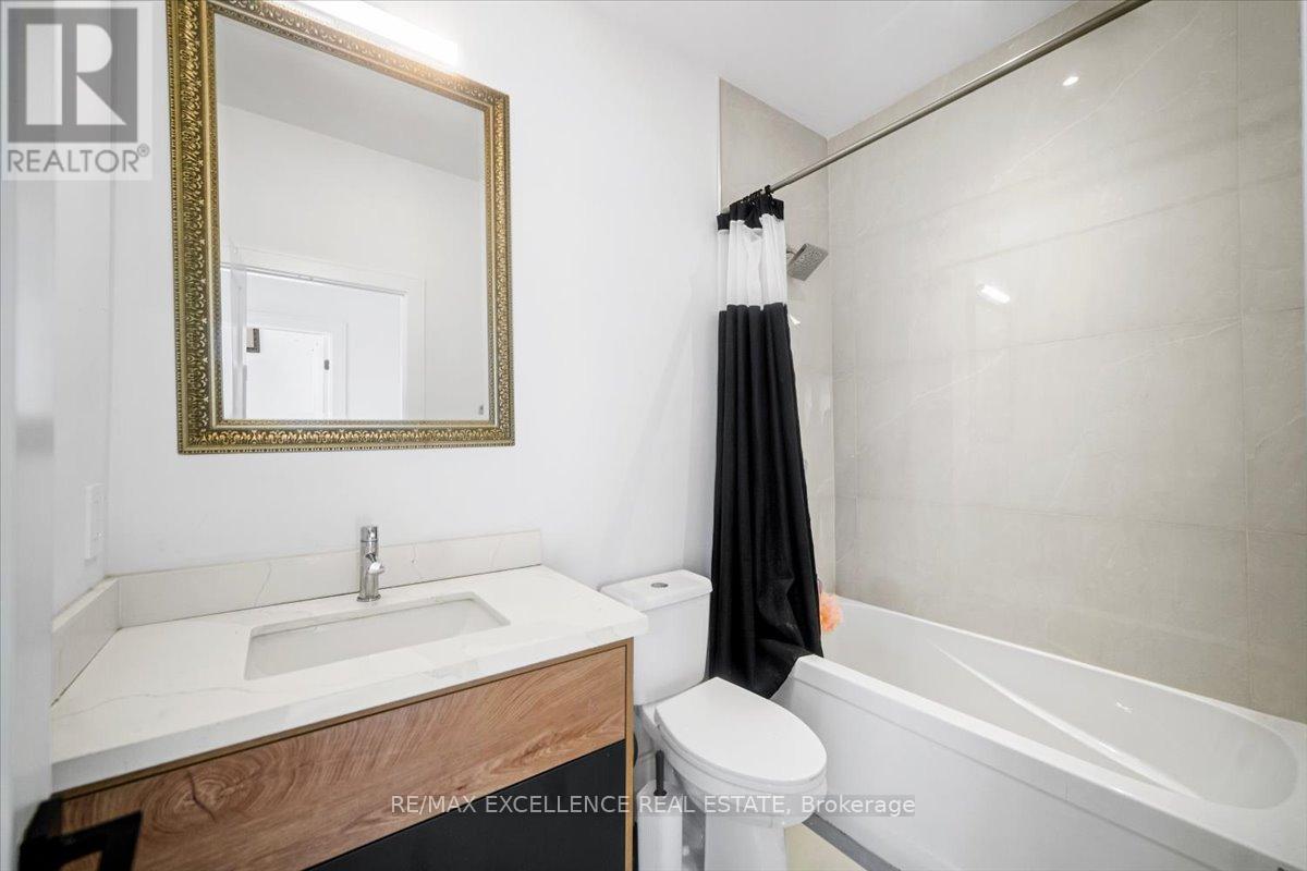 3717 Quayside Drive, Severn (West Shore), Ontario  L3V 8M9 - Photo 43 - S12687888