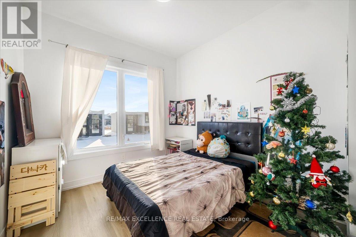 3717 Quayside Drive, Severn (West Shore), Ontario  L3V 8M9 - Photo 45 - S12687888