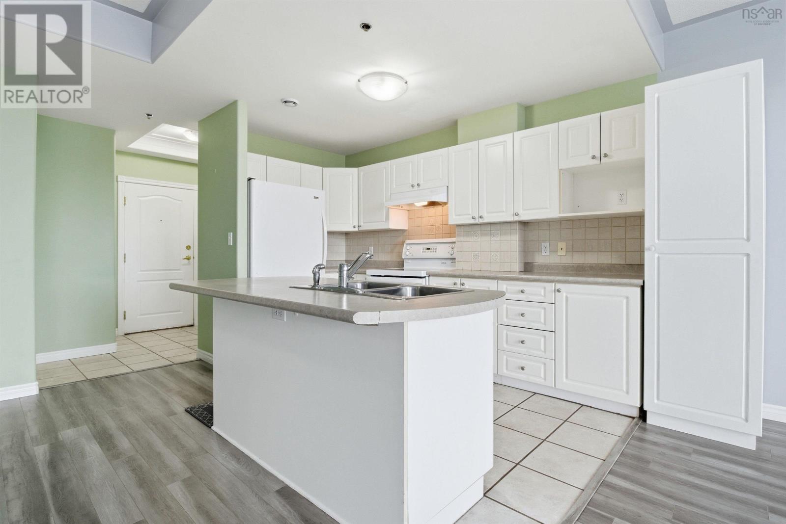 307 10 Regency Park Drive, Halifax, Nova Scotia  B3S 1P2 - Photo 12 - 202525161